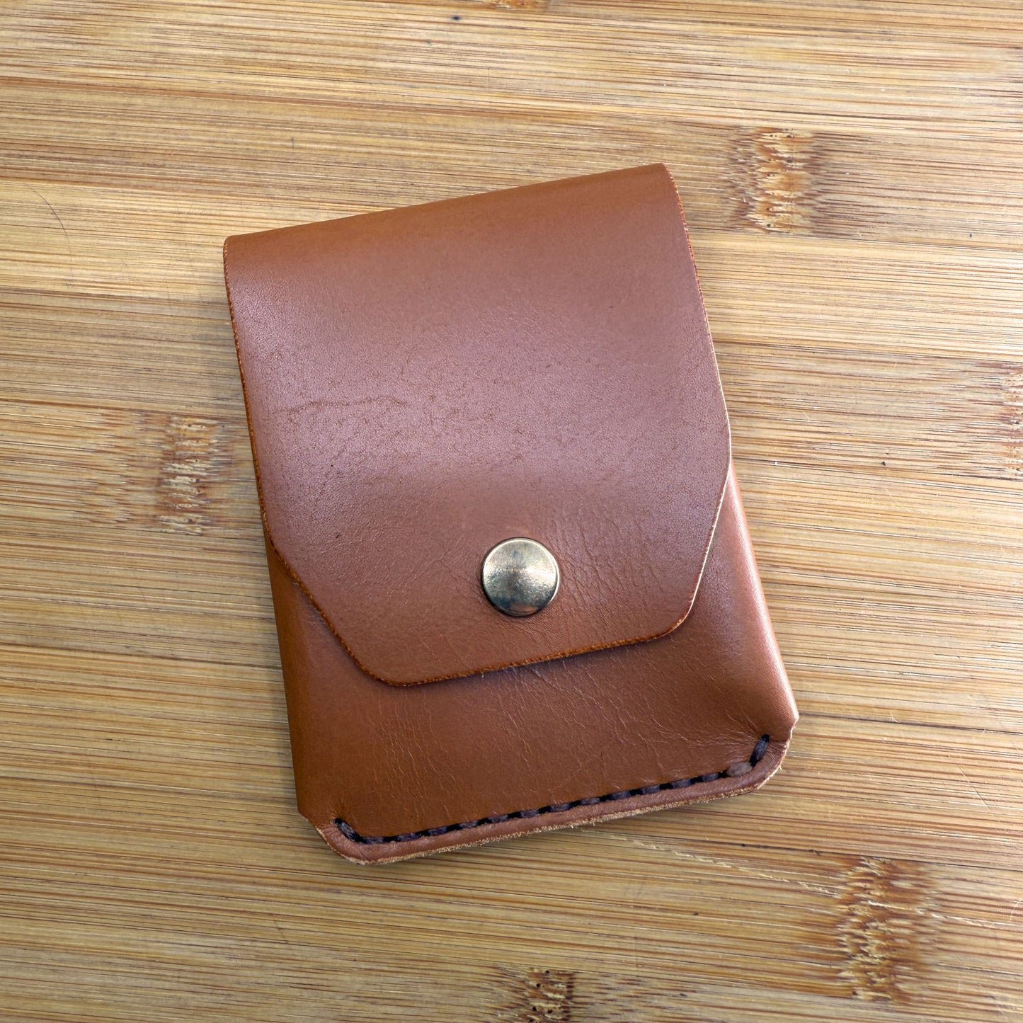 Minimalist Wallet - Snap Closure